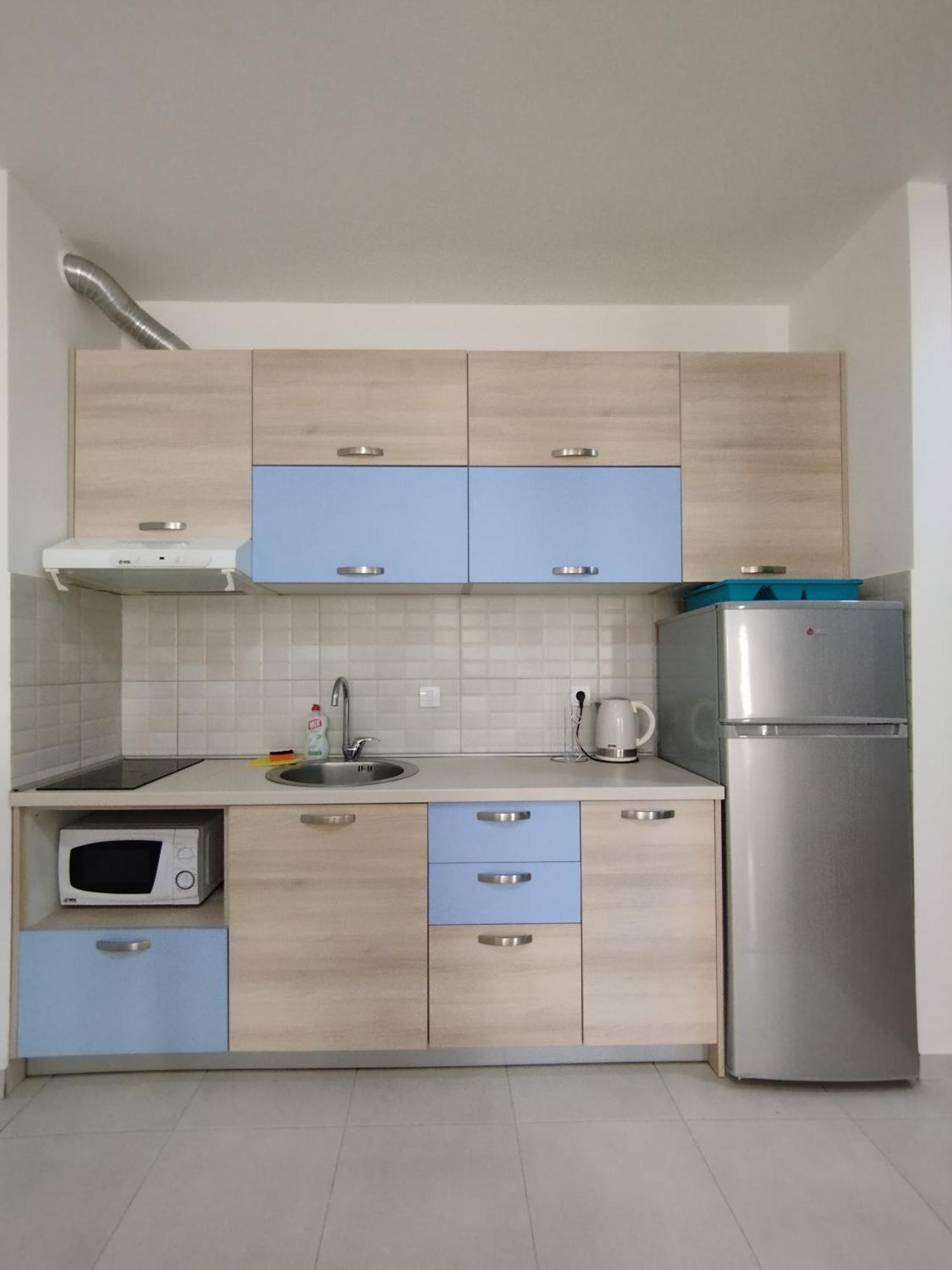 Akacia Oasis Cozy 1 Bedroom By The Sea Бечичи Экстерьер фото